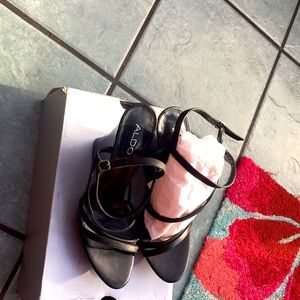 Aldo wedges fits like a size 9